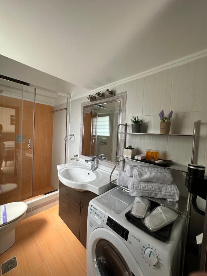 Appartement Elegant Escapes 4 à Athènes Extérieur photo